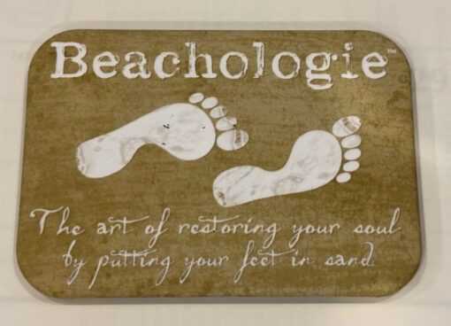 BEACHOLOGIE MAGNET 2.5” X 3.5” ROUNDED CORNERS NEW