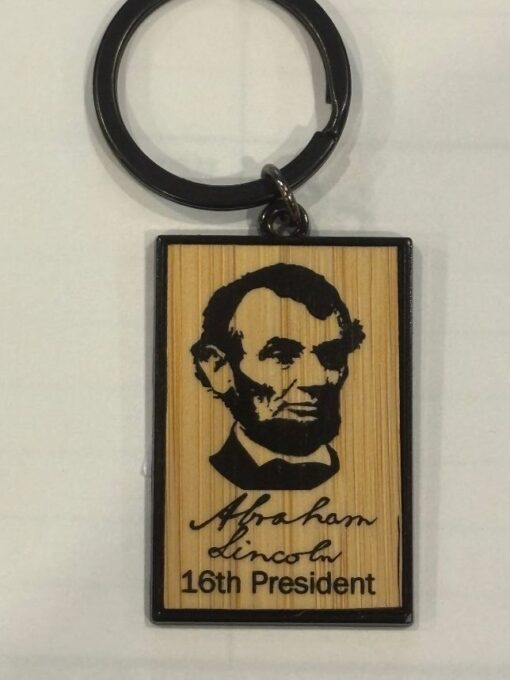 ABRAHAM LINCOLN 16TH PRESIDENT WOOD/METAL KEY CHAIN NEW